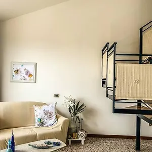 https://casetta-della-muri.sicilyhotelsitaly.net